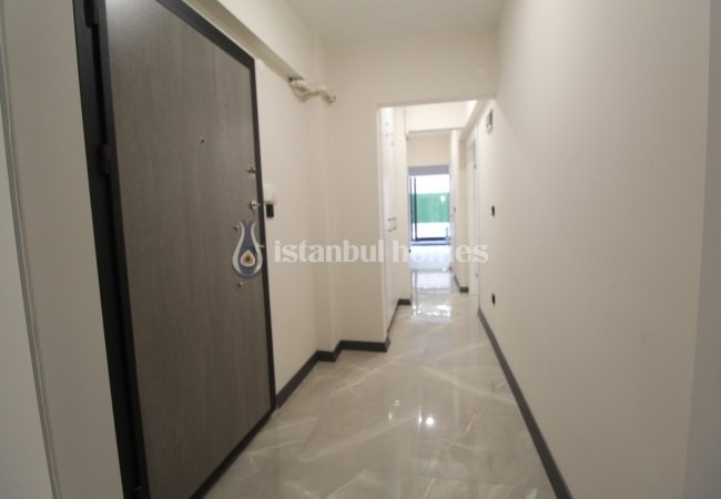 Appartement Moderne Avec Jardin Et Meubles À Sisli 13