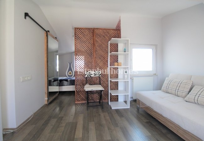 Duplex Flat with Panoramic Maiden’s Tower View in Besiktas 14