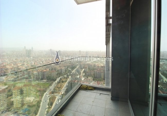 Üsküdar'da Kapsamlı Proje İçinde Şehir Manzaralı Daire 14