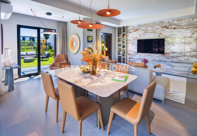 Sarıyer'de Özel Yüzme Havuzlu Satılık Lüks Daireler 15