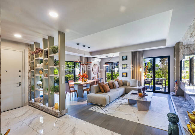 Sarıyer'de Özel Yüzme Havuzlu Satılık Lüks Daireler 17