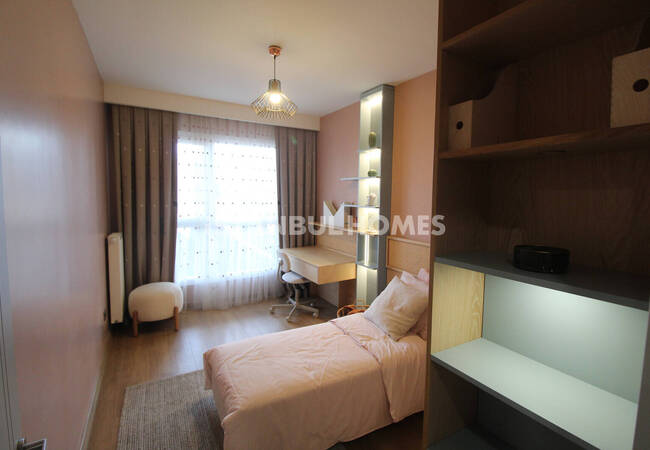 Luxe Flats with High Investment Potential in Beylikduzu 16
