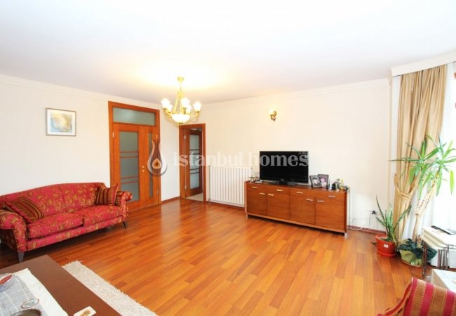 Appartement Luxueux Et Spacieux En Duplex À Uskudar Istanbul 18
