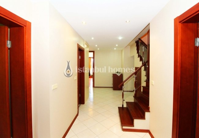 Appartement Luxueux Et Spacieux En Duplex À Uskudar Istanbul 47