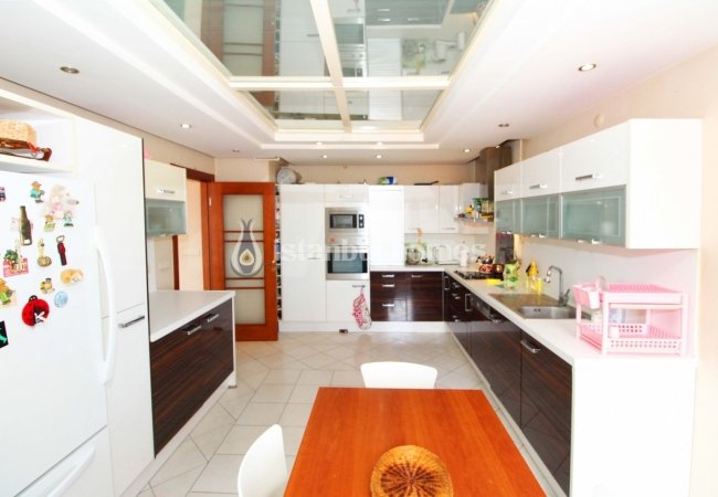 Appartement Luxueux Et Spacieux En Duplex À Uskudar Istanbul 23