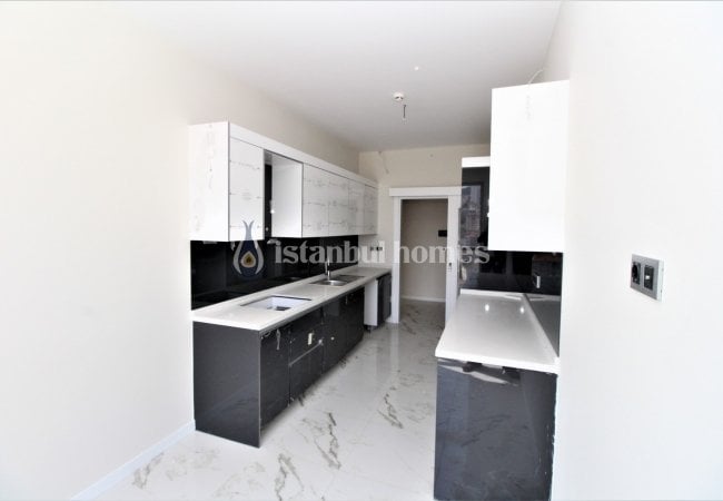 شقق بتصميم معاصر مطلة على البحر في كارتال 10