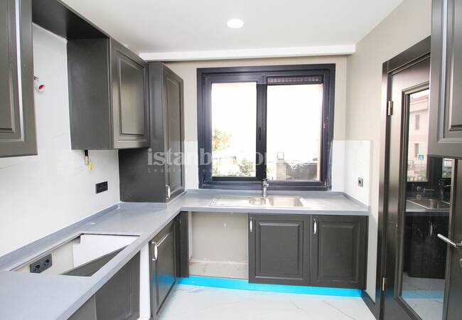 Villas Modernes À Proximité Du Centre Financier D'umraniye 10