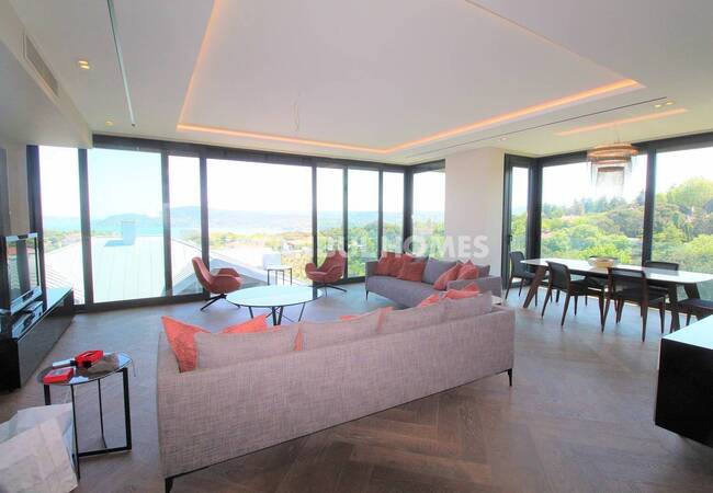 Stylish Apartments with Gorgeous Bosphorus View in Sariyer 24