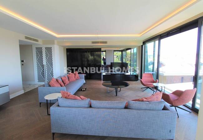 Stylish Apartments with Gorgeous Bosphorus View in Sariyer 25