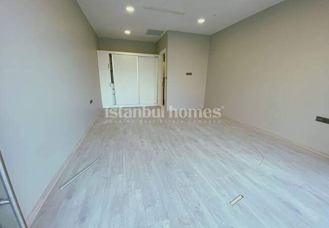 Propriétés Commerciales Adaptées À L'investissement À Kagithane 10