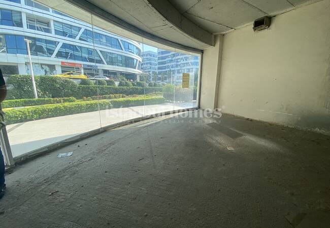 Propriétés Commerciales Adaptées À L'investissement À Kagithane 14