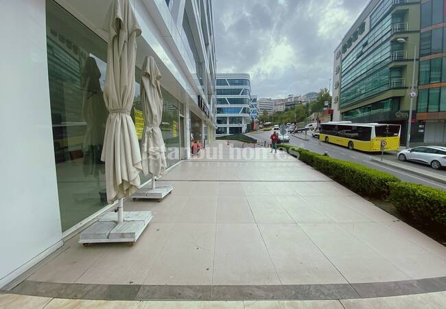 Propriétés Commerciales Adaptées À L'investissement À Kagithane 15