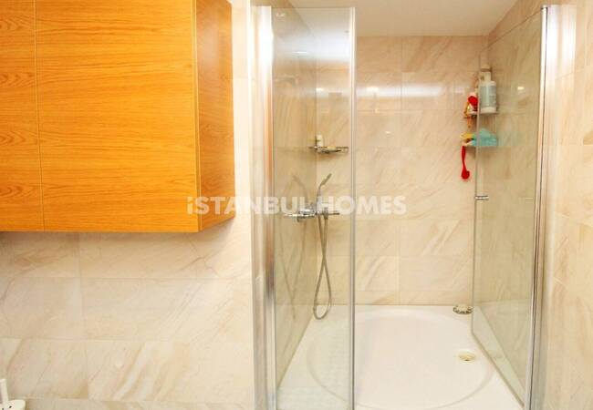 Duplex Wohnung Nahe Der Hauptstraße Und U-bahn In Kadikoy 25