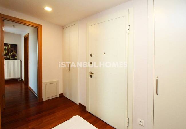 Immobilier Près De La Route Principale Et Du Métro À Kadikoy 24