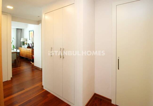 Immobilier Près De La Route Principale Et Du Métro À Kadikoy 25