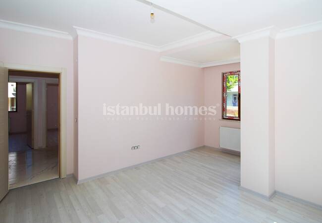 Well-located 2+1 Apartment for Sale in Istanbul Atasehir 7