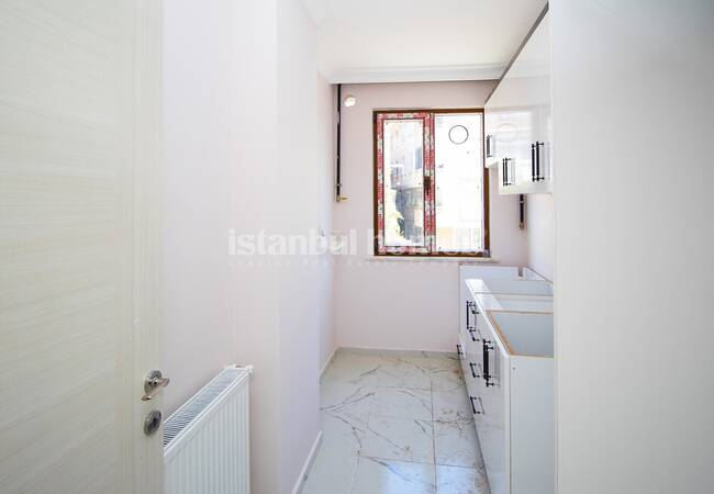 Well-located 2+1 Apartment for Sale in Istanbul Atasehir 10