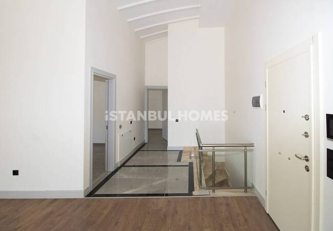 Maltepe'de Sahile Yakın Konumda Doğa Manzaralı Daireler 29