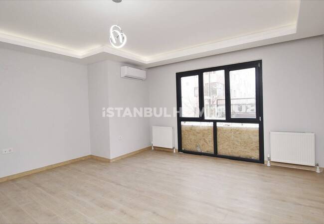 املاک با چشم انداز دریاچه در کوچوکچکمجه، استانبول 5