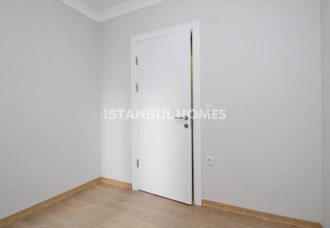 املاک با چشم انداز دریاچه در کوچوکچکمجه، استانبول 15