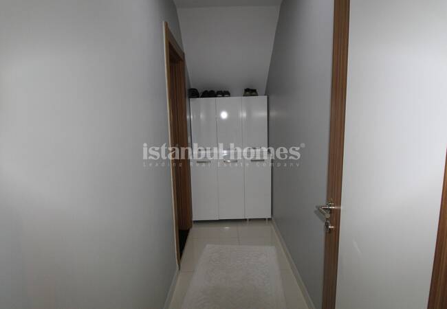 Beylikdüzü'nde Ayrı Mutfaklı Ferah Dubleks Daire 23