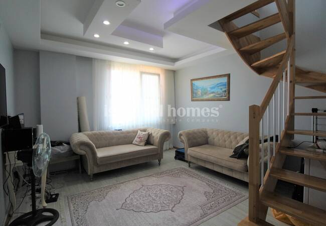 Beylikdüzü'nde Ayrı Mutfaklı Ferah Dubleks Daire 14