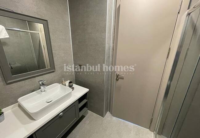 Ready to Move Luxe Real Estate in Bagcilar Istanbul 10