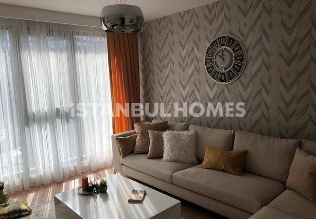 Golden Hornblick Wohnungen In Der Nähe Der Metro In Istanbul 11