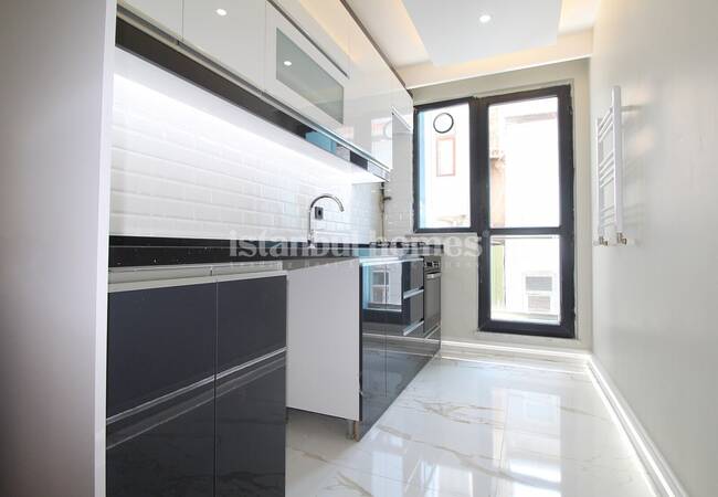 Luxe Apartment with Separate Kitchen in Beyoglu Istanbul 8