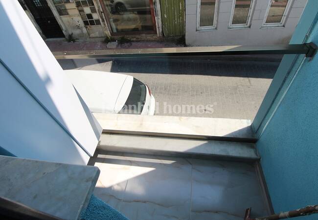 Luxe Apartment with Separate Kitchen in Beyoglu Istanbul 14