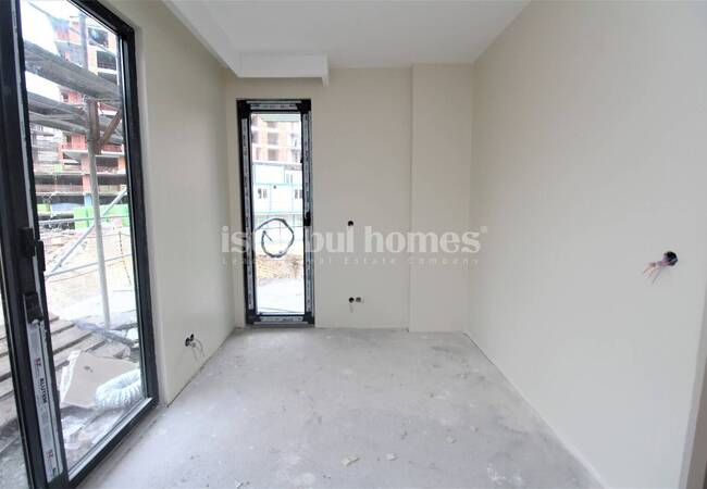 Immobilier Vue Sur Bosphore Dans Une Résidence Récurisée À Uskudar 17