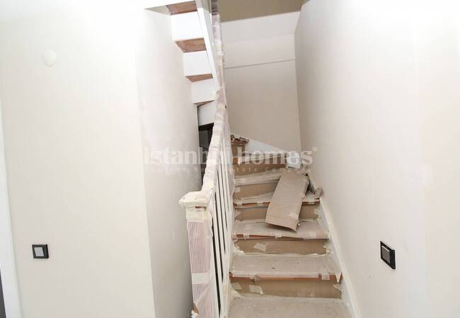 Spacious Real Estate 1 Km From the Sea in Buyukcekmece 14