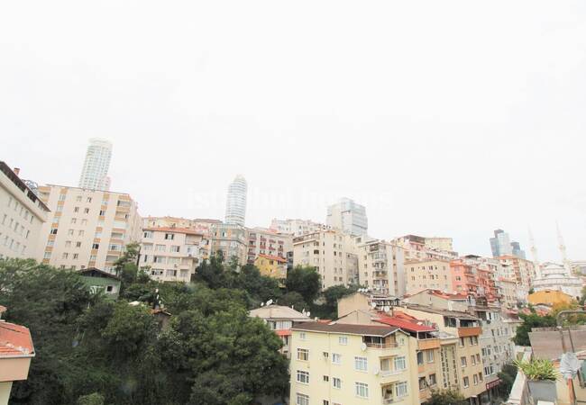 Duplex Apartment in Building with Lift in Sisli Istanbul 27