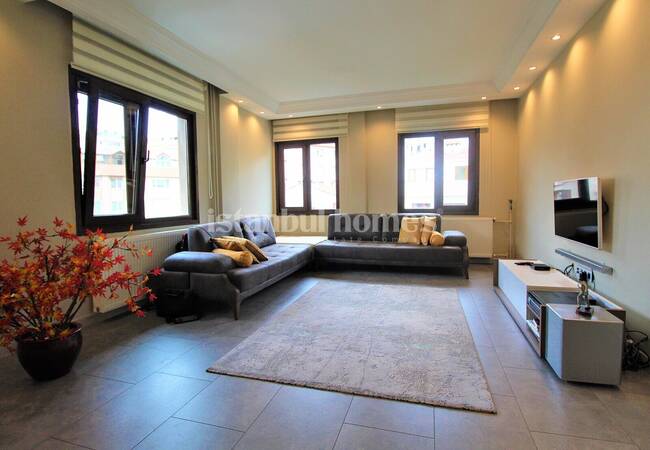 Duplex Apartment in Building with Lift in Sisli Istanbul 4