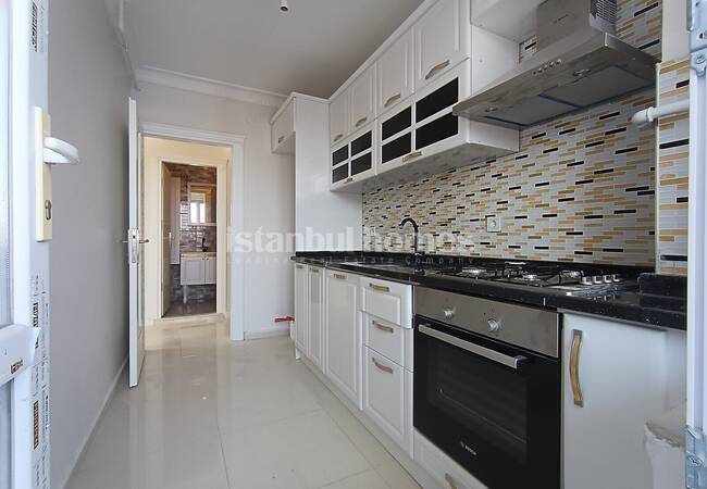 Apartment Close to Vialand Shopping Center in Eyupsultan 16