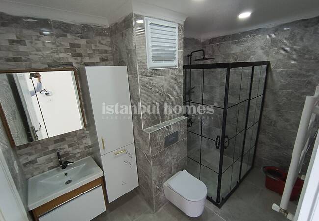 Apartment Close to Vialand Shopping Center in Eyupsultan 21
