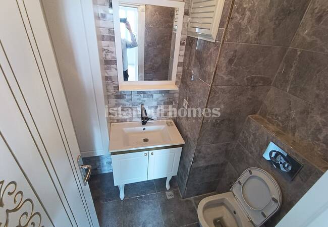 Apartment Close to Vialand Shopping Center in Eyupsultan 24