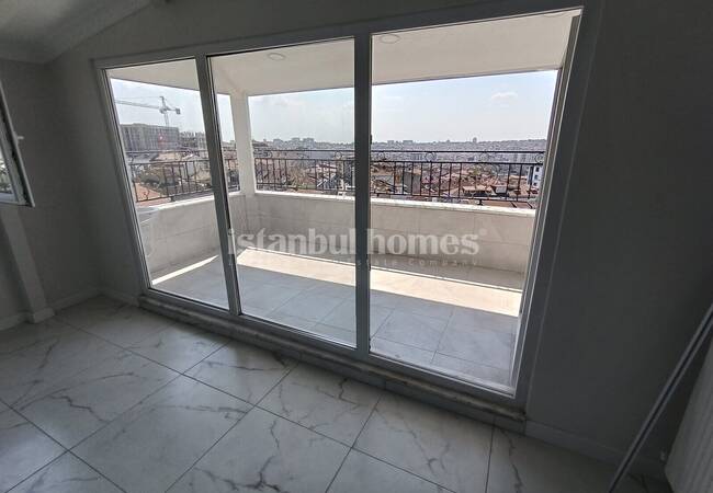 Apartment Close to Vialand Shopping Center in Eyupsultan 29