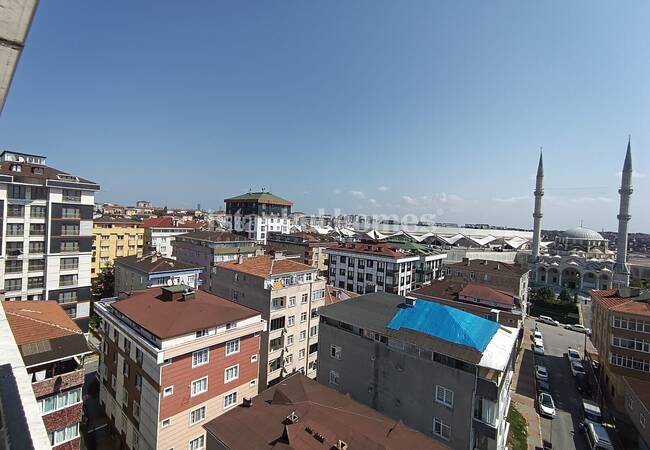 Apartment Close to Vialand Shopping Center in Eyupsultan 30