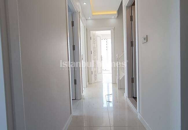 Apartment Close to Vialand Shopping Center in Eyupsultan 8