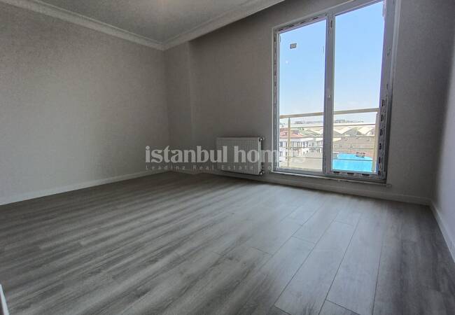 Apartment Close to Vialand Shopping Center in Eyupsultan 9