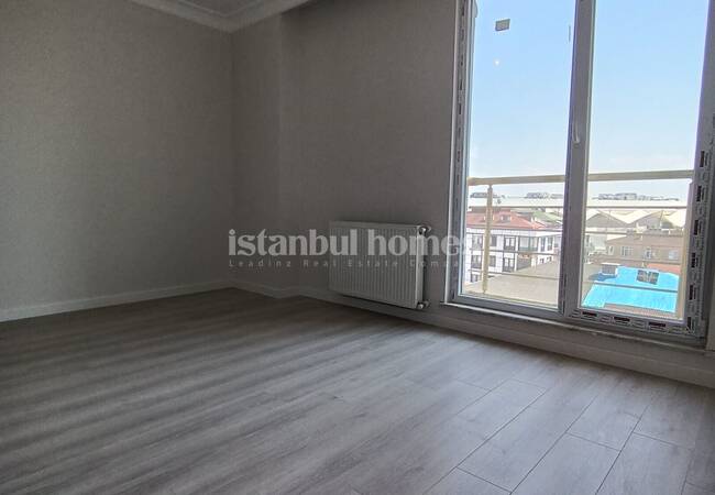 Apartment Close to Vialand Shopping Center in Eyupsultan 14