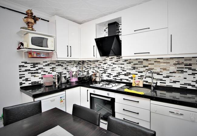 Apartment Within Walking Distance of Sea in Pendik Istanbul 6