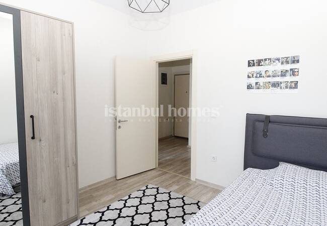 Apartment in a Complex Close to the Main Road in Kartal 11