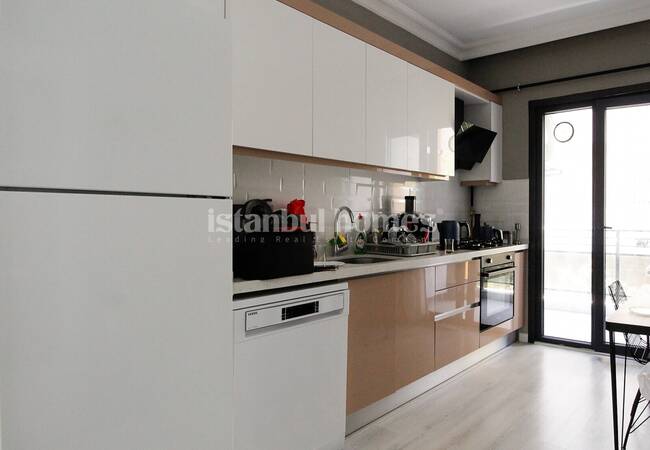 Tuzla'da Sahile Yakın Konumda Satılık Bakımlı Daire 6