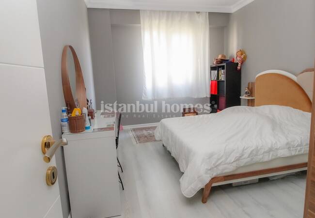 Tuzla'da Sahile Yakın Konumda Satılık Bakımlı Daire 8