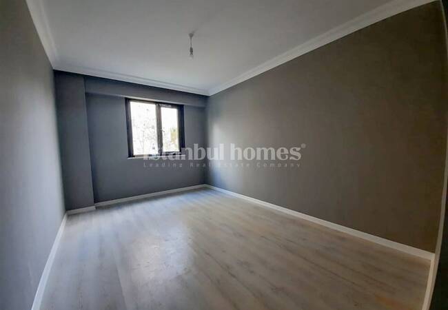 Tuzla'da Sahile Yakın Konumda Satılık Bakımlı Daire 10