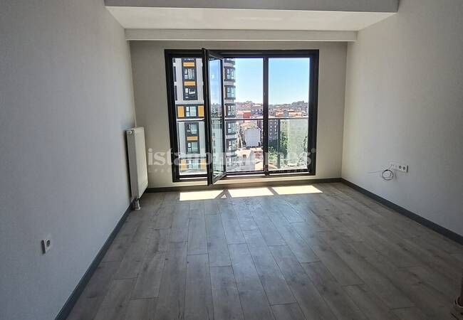 İstanbul Kağıthane’de Oturuma Hazır Ara Kat Daire 5