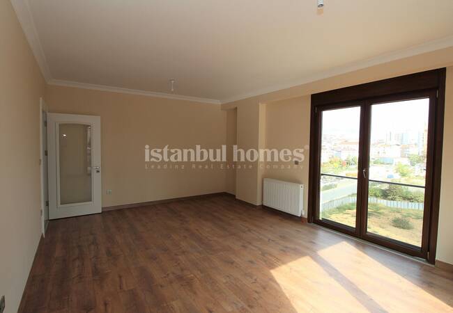 Sancaktepe'de Site İçinde Yatırımlık Satılık Daireler 27