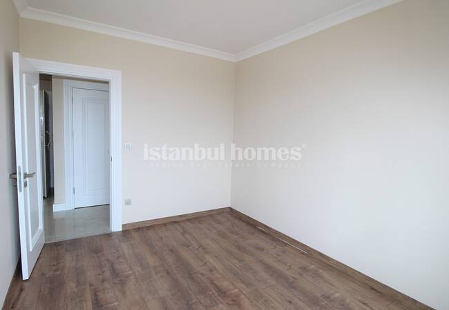 Sancaktepe'de Site İçinde Yatırımlık Satılık Daireler 14